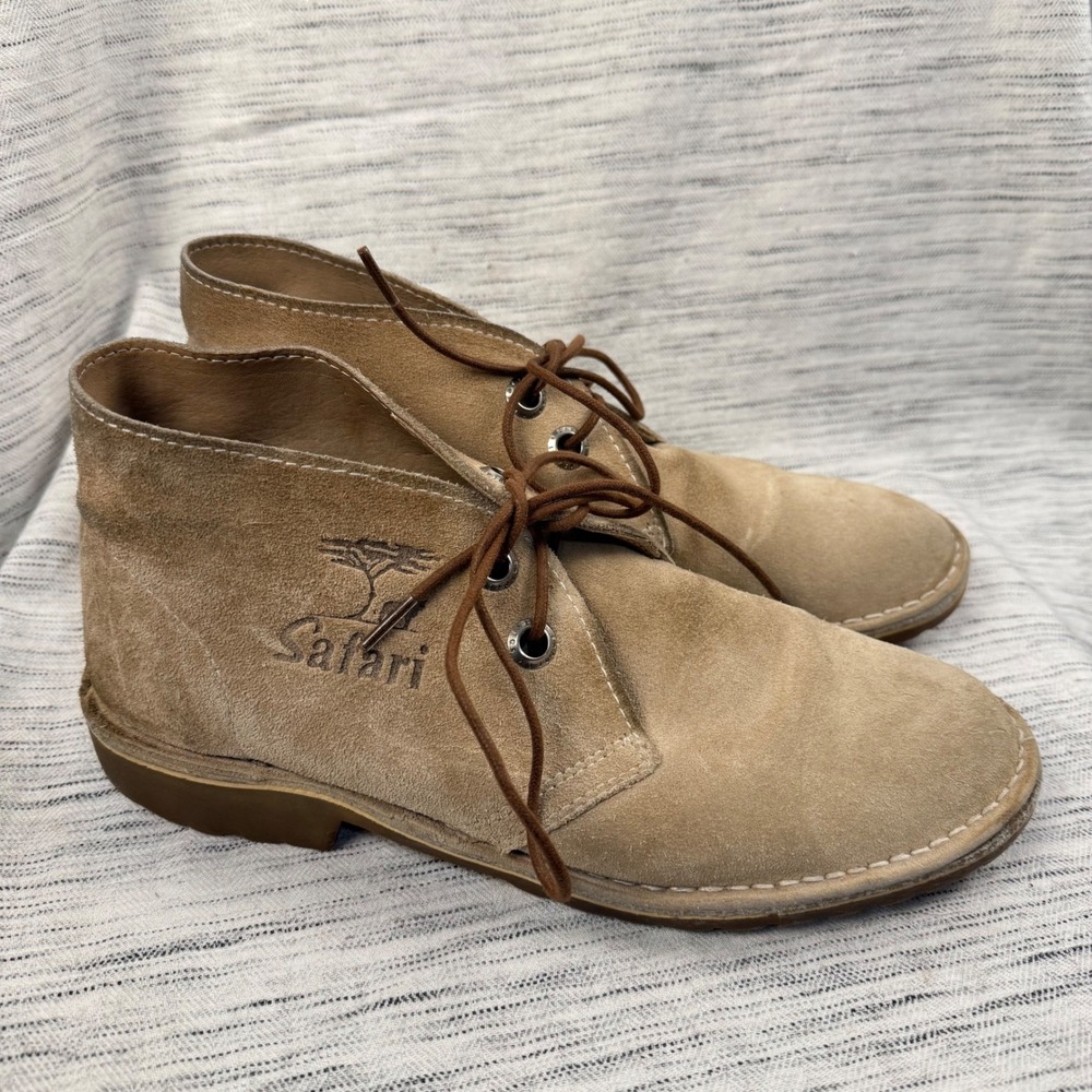 Bata Safari Men's Tan Suede Lace Up Chukka Boots Size US 9/EU 41 Casual‎ Minimal